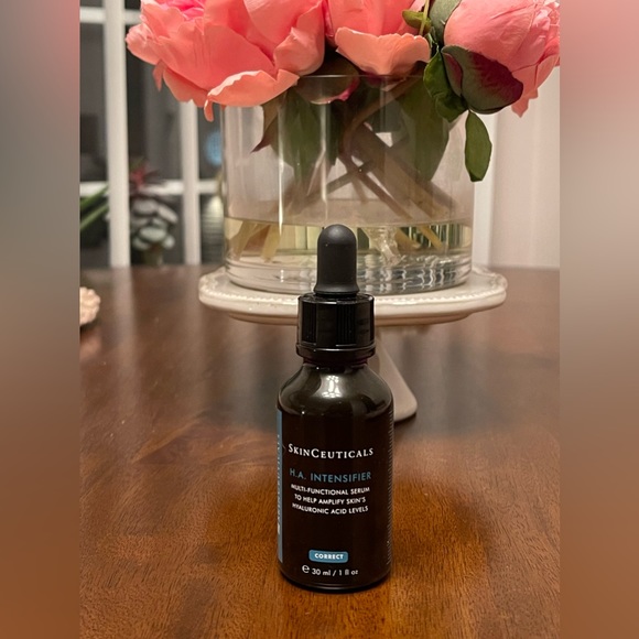 SkinCeuticals Skincare New Skinceuticals Hyaluronic Acid